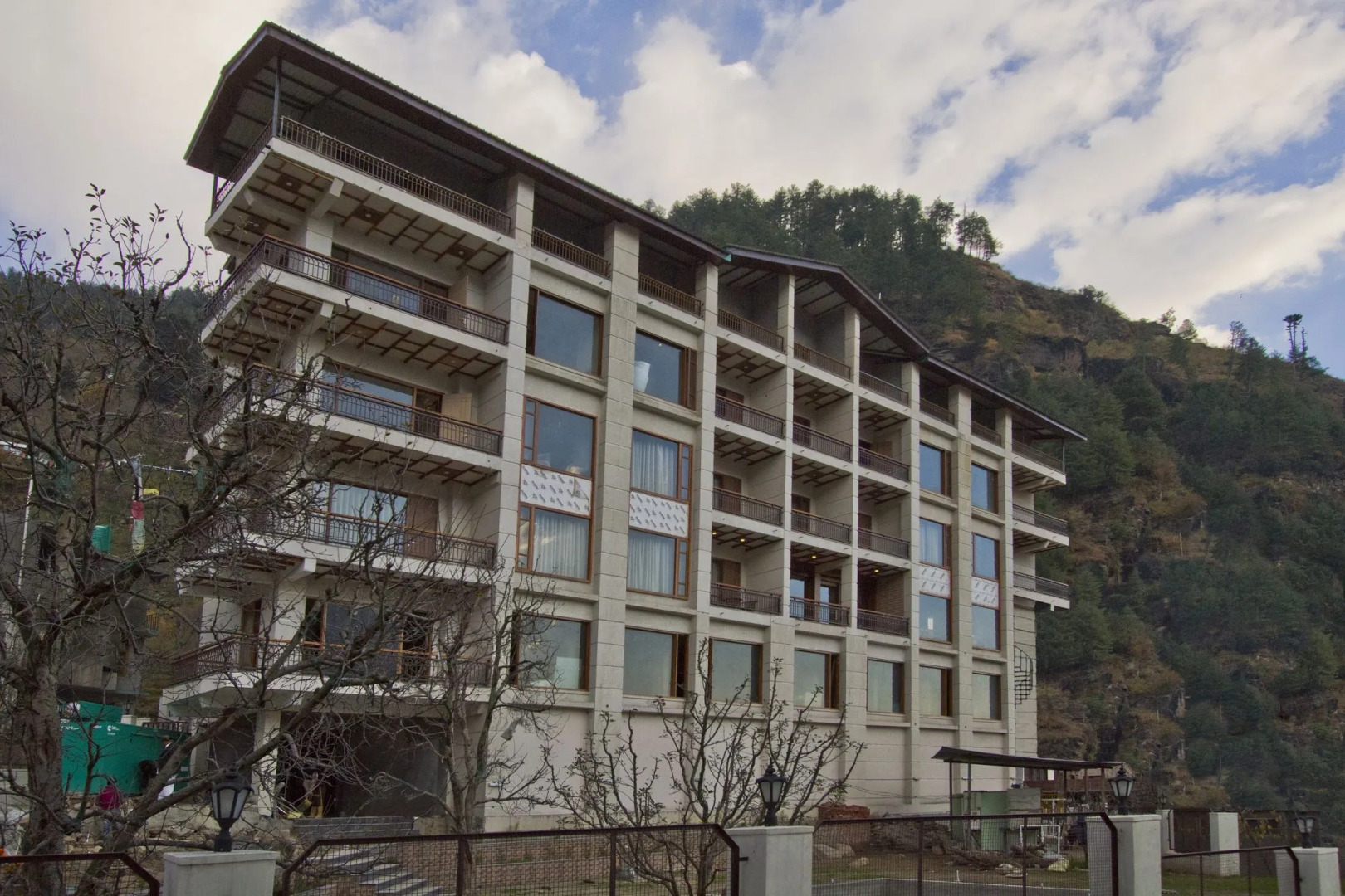 ALOKIK RESORT-pure veg