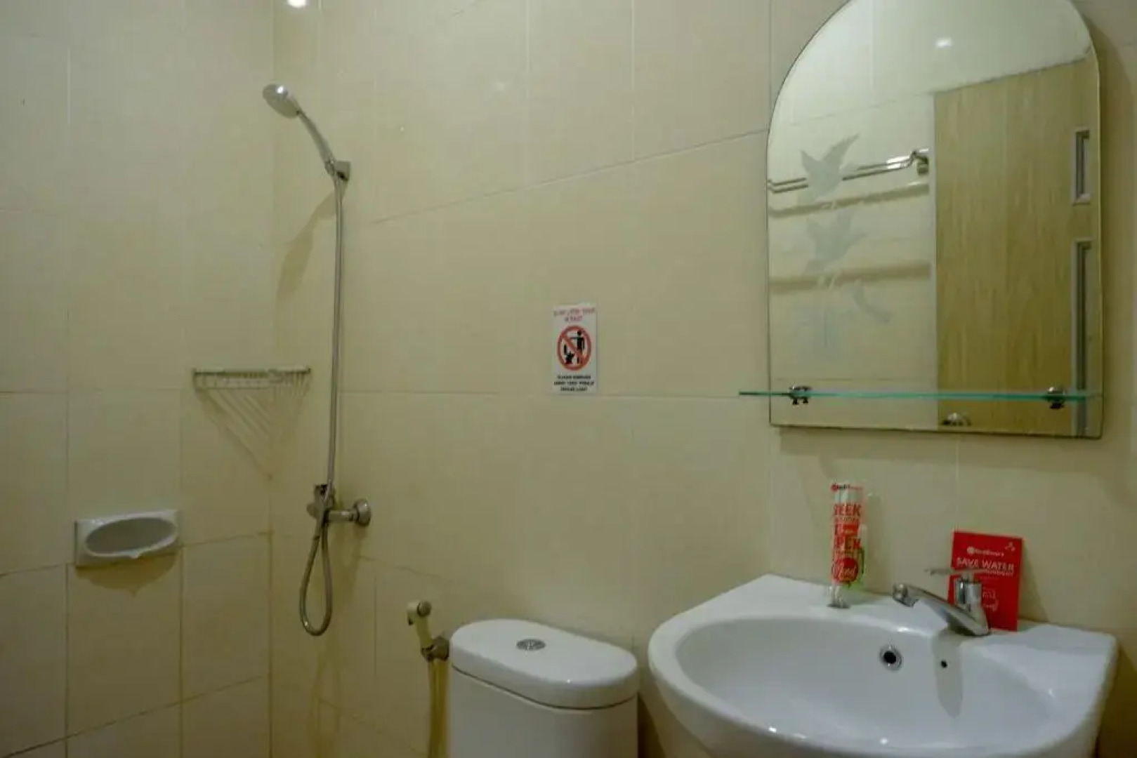 RedDoorz Syariah @ Jl Lingkar Timur Cilacap