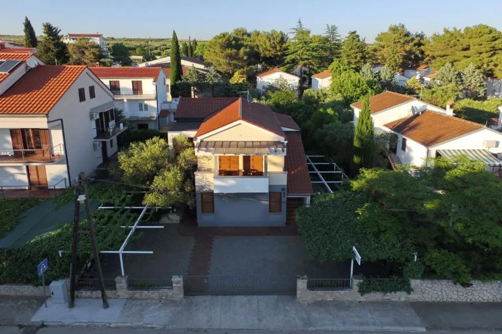 Be-Bu-Mar Apartments