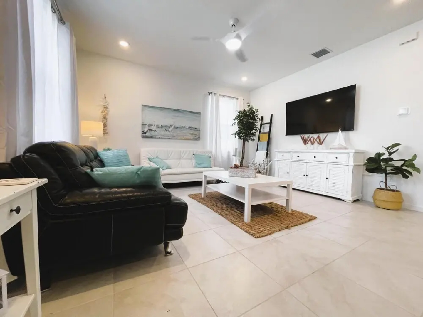 13233 NEW 3BR Beach House Theme Air Base