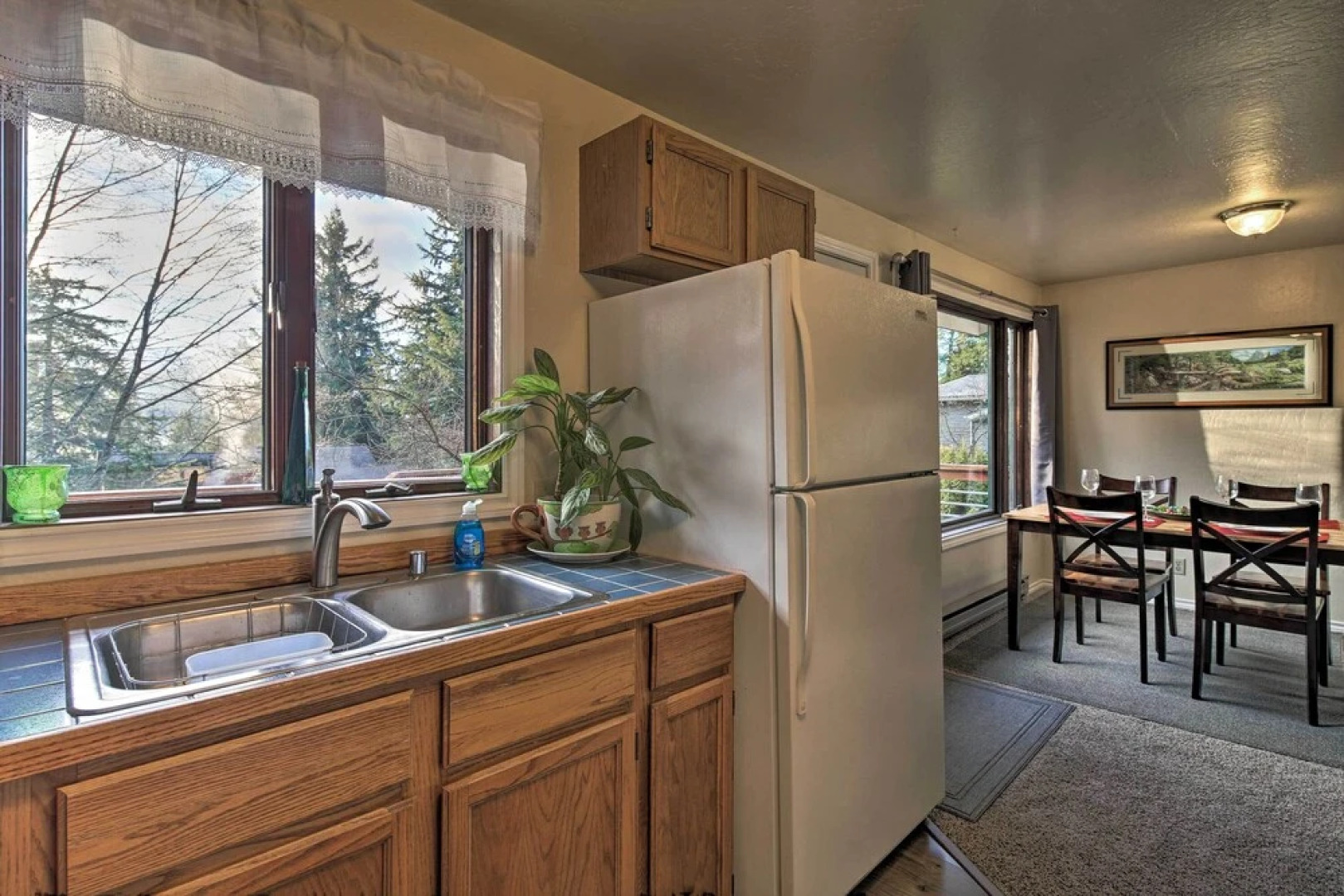 Cozy Retreat w/ Fire Pit - Near Mendenhall Glacier