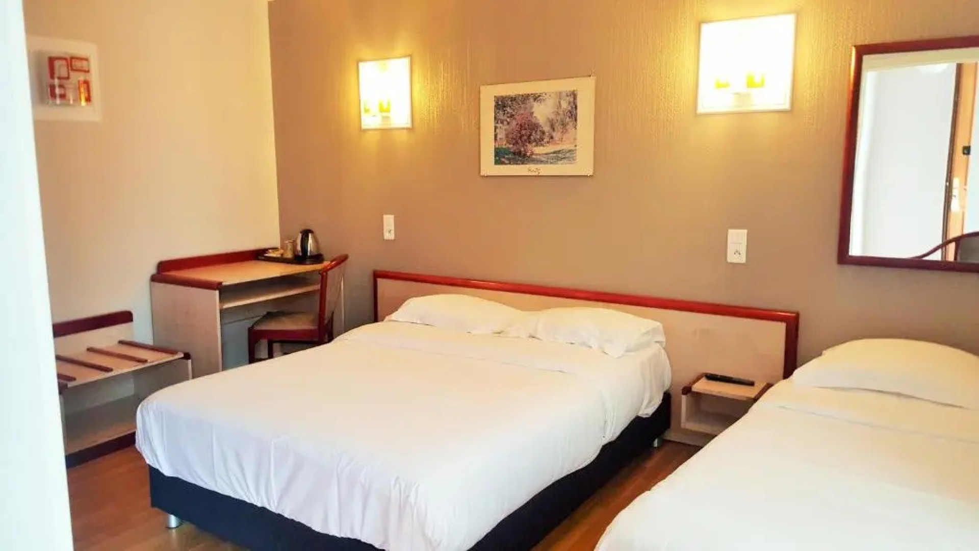 ModernHotel
