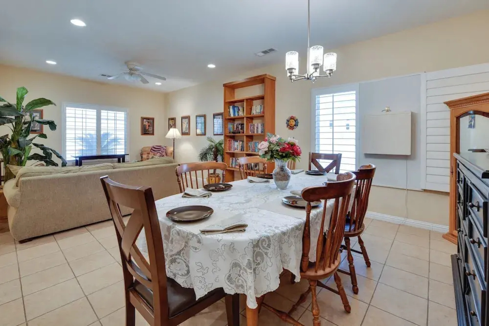 Pool, Patio & Grill: Desert Hot Springs Retreat!