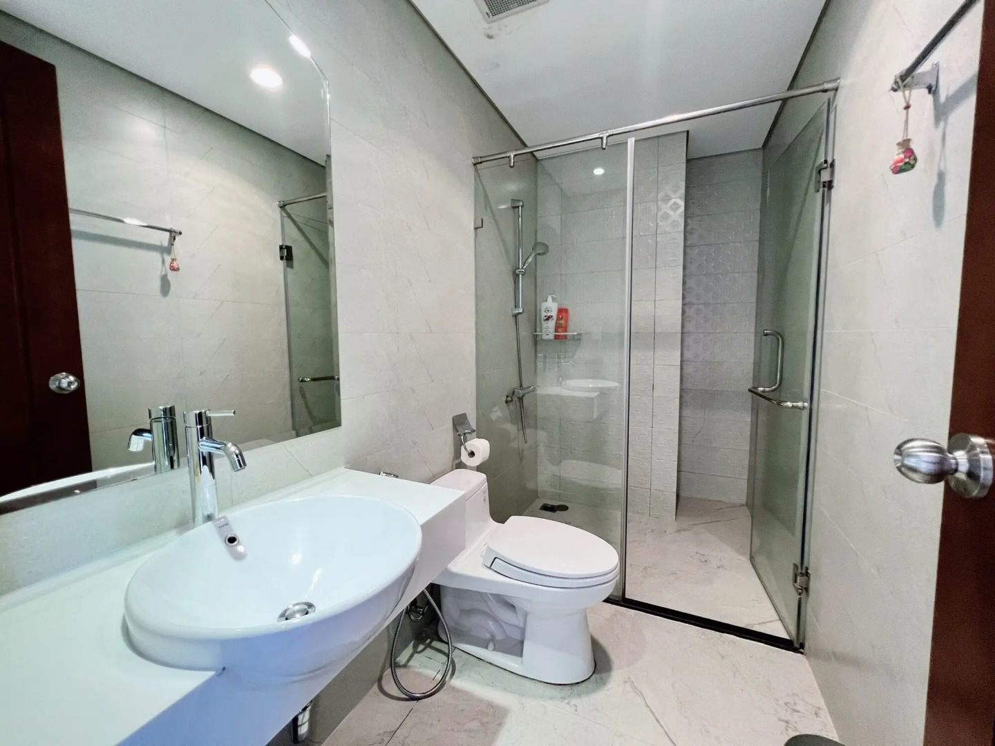 Christine's Saigon Apartment