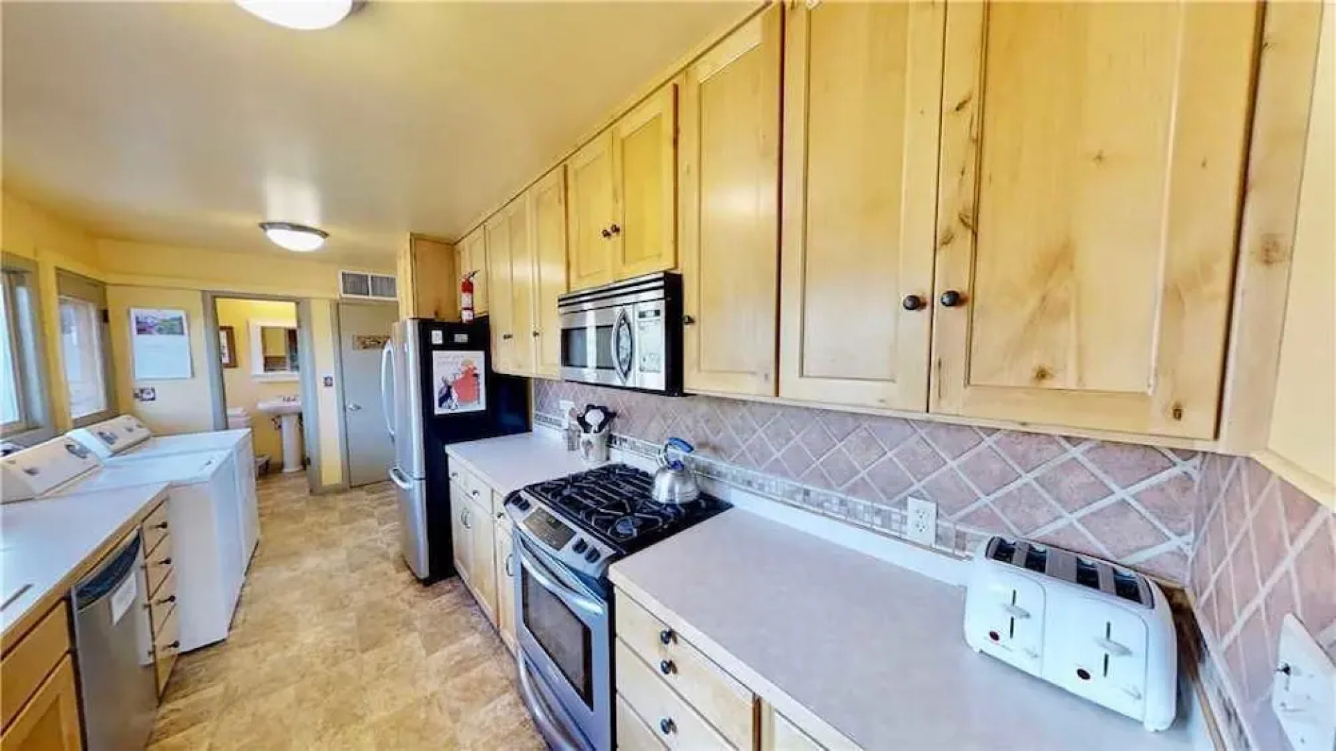 Pack Creek Ranch House by RedAwning