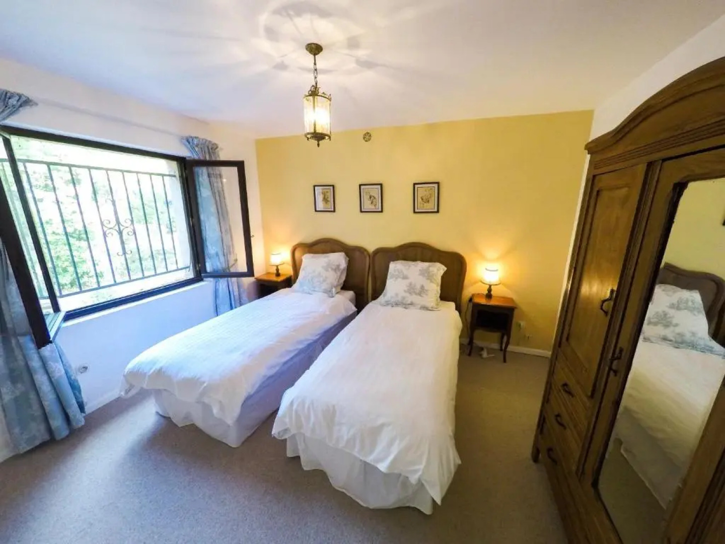 Domaine du Bois dAmont