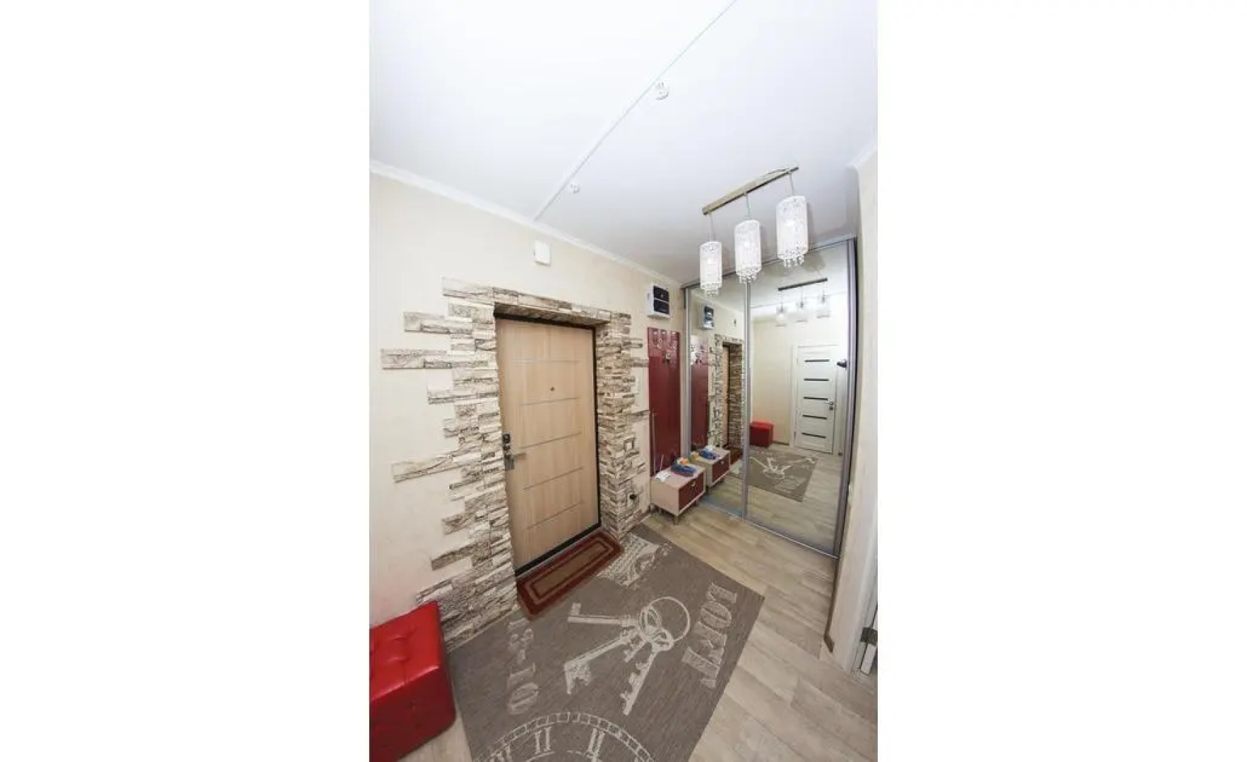 Атлант на Ленинском 124А