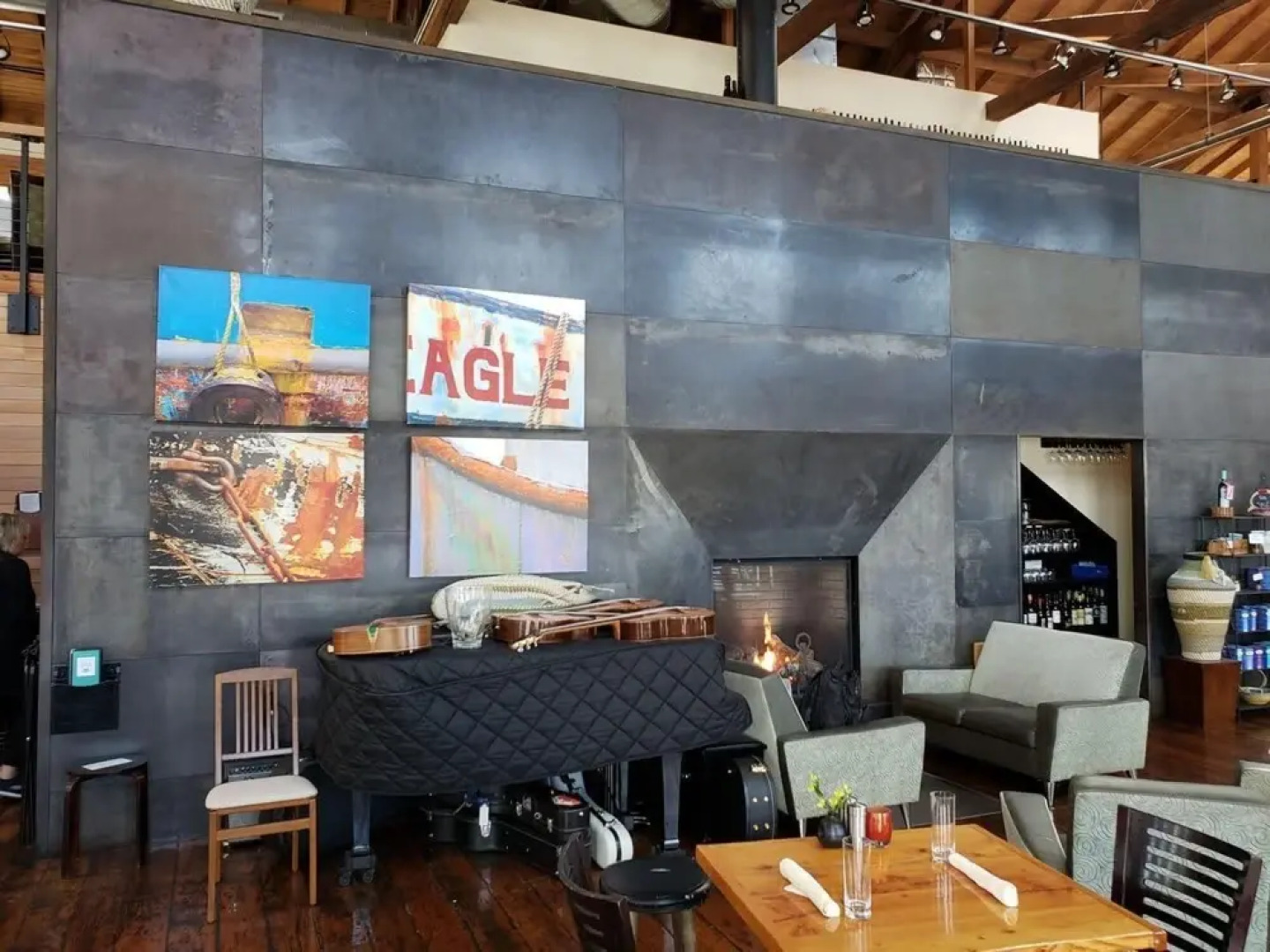 Charming Coastal 4BR Home Near Columbia River