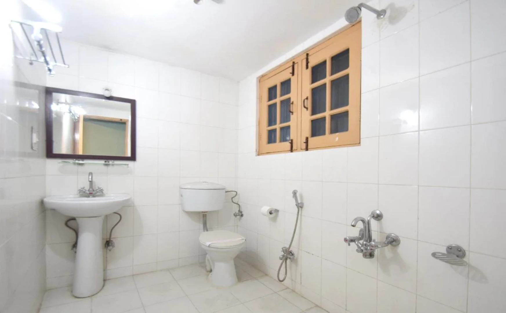 OYO 4694 Hotel City Plaza