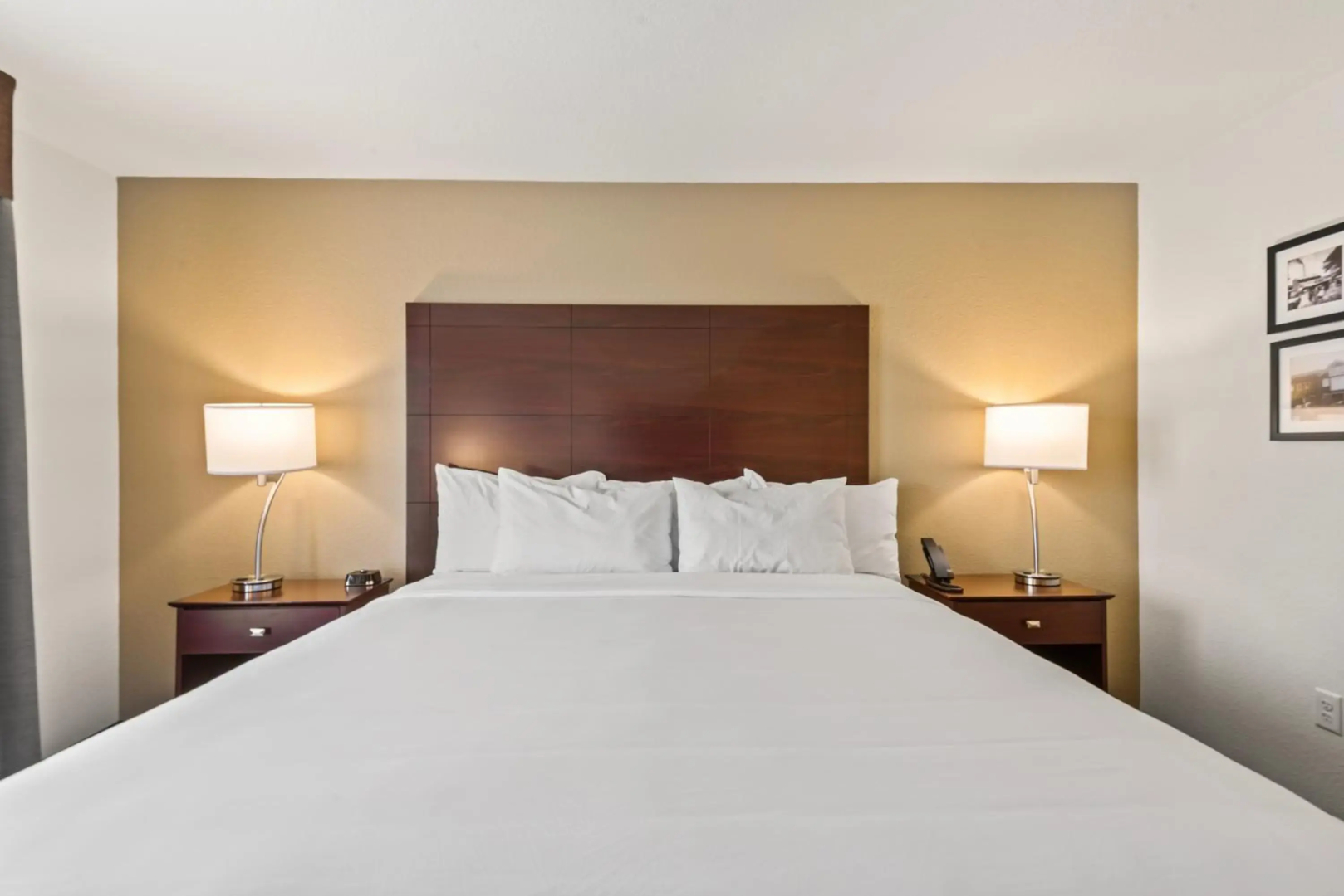 Cobblestone Hotel & Suites - Cullman