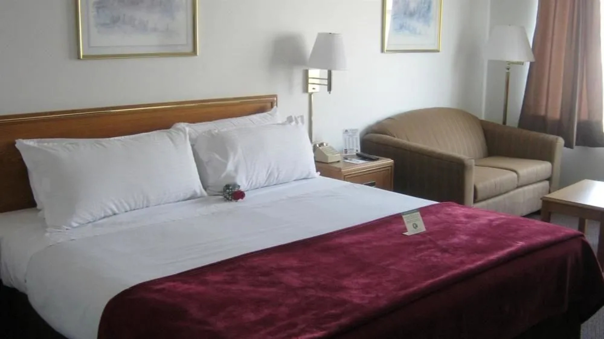 Americas Best Value Inn-Courtyard Inn