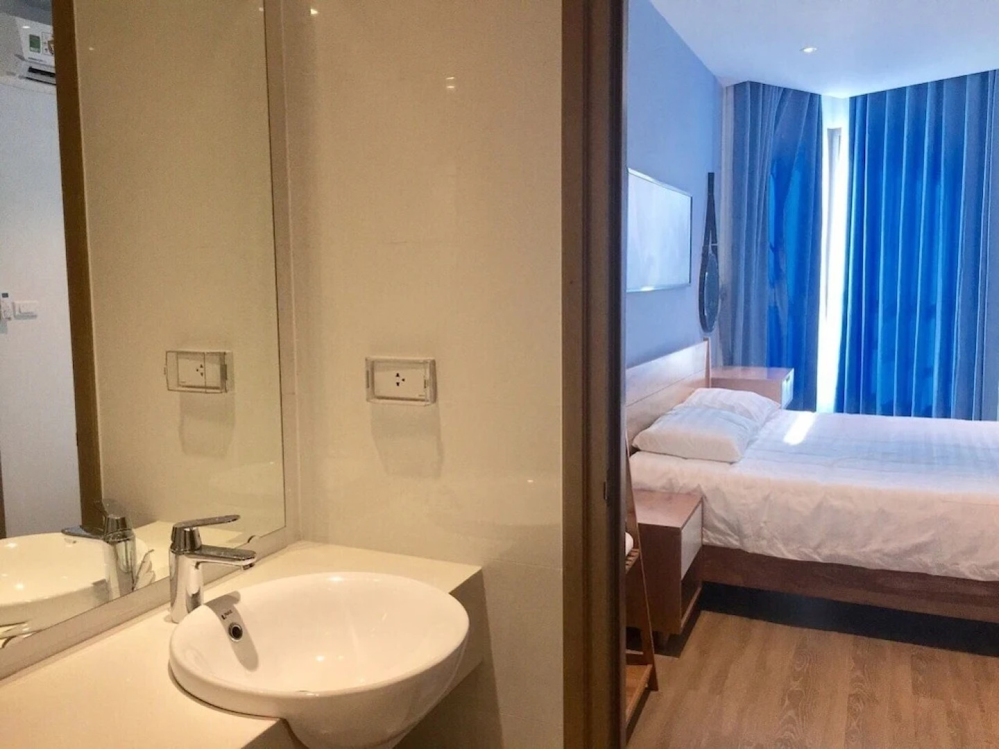 Angela House Ha Long Bay View