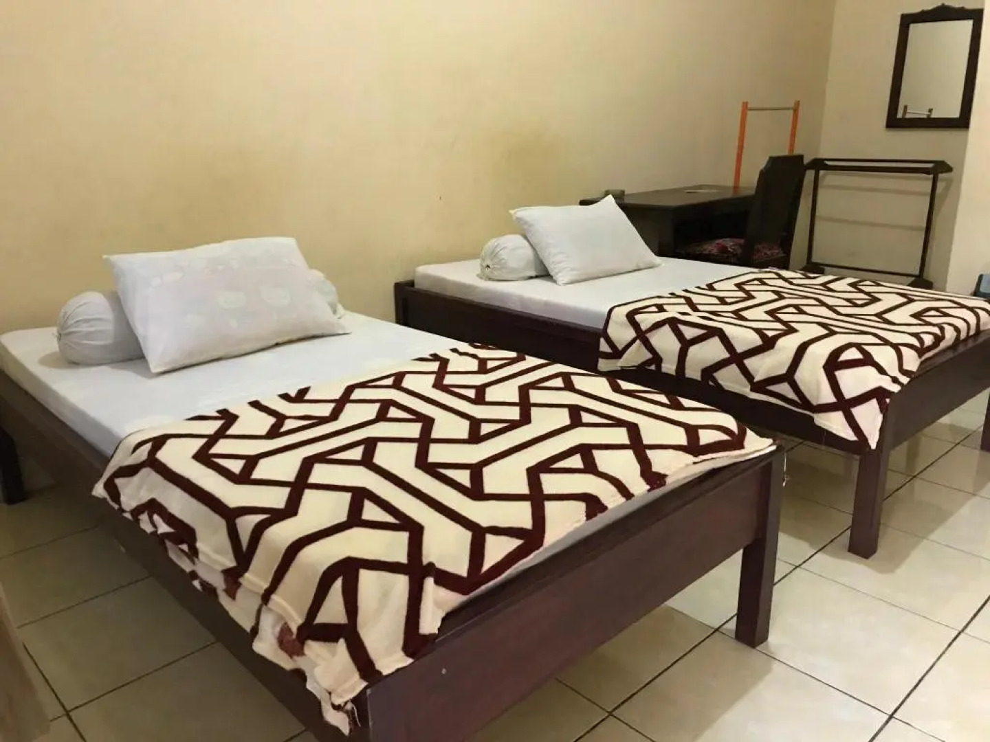 OYO 2681 Pondok Mutiara