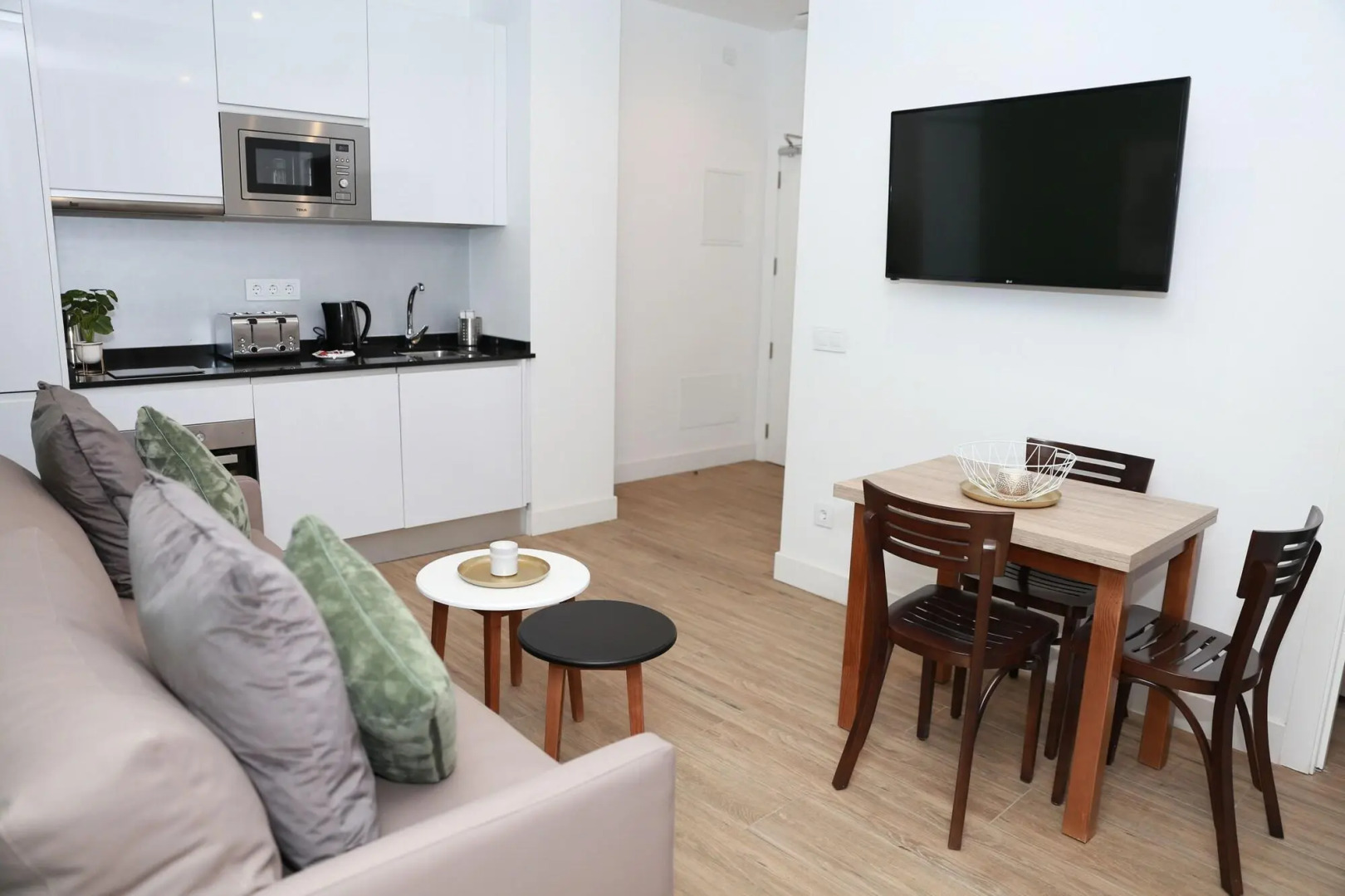 New Point Madrid Opera