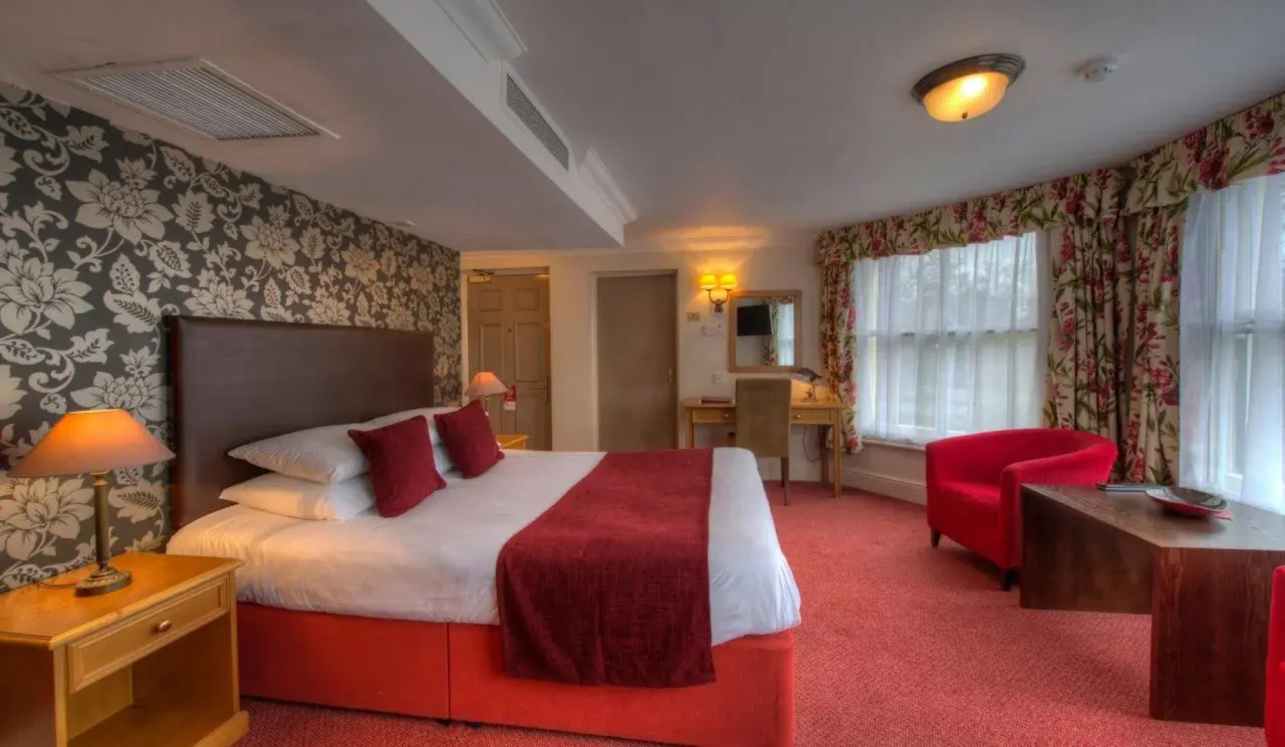 The Wheatsheaf Hotel by Good Night Inns