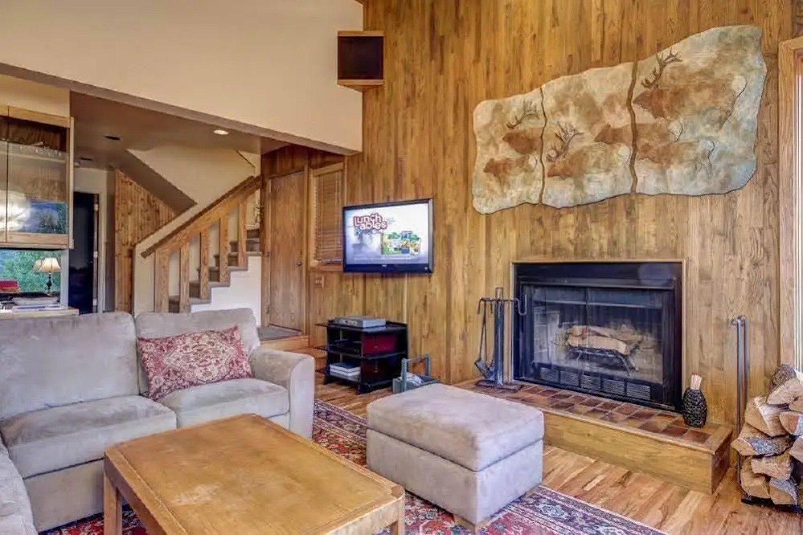 Lowell Avenue Apartment By Alpine Ski Properties