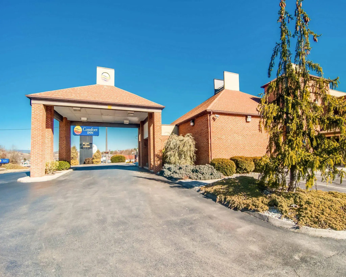 Spark by Hilton Abingdon I-81 near Fairgrounds