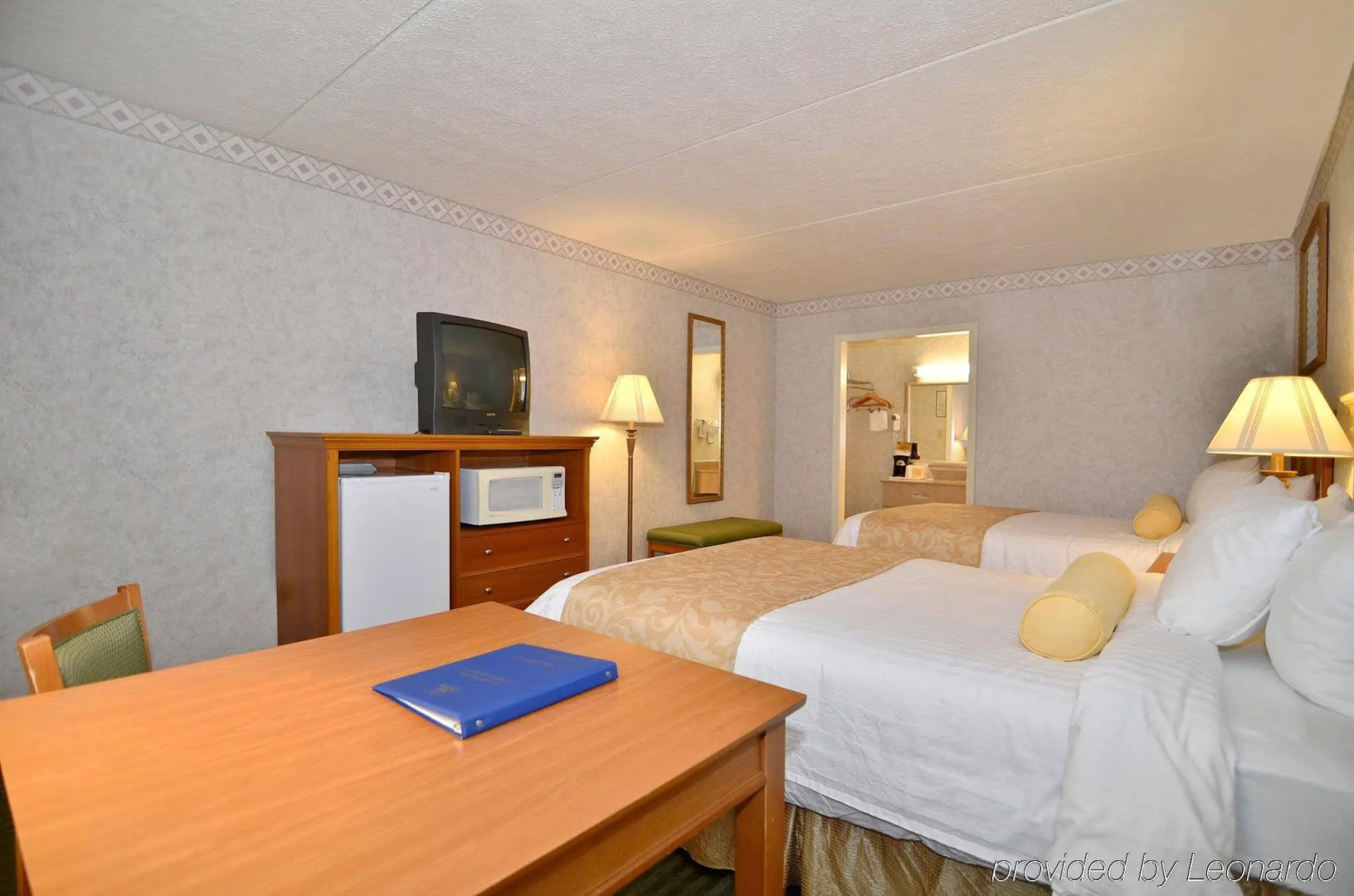 Clarion Inn & Conference Center