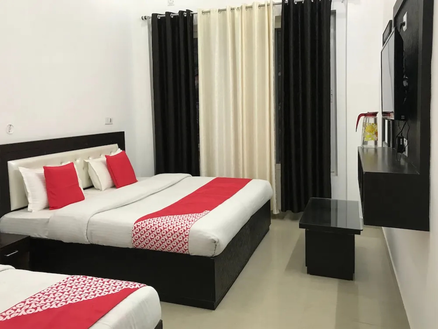 OYO 23159 Hotel Suryansh