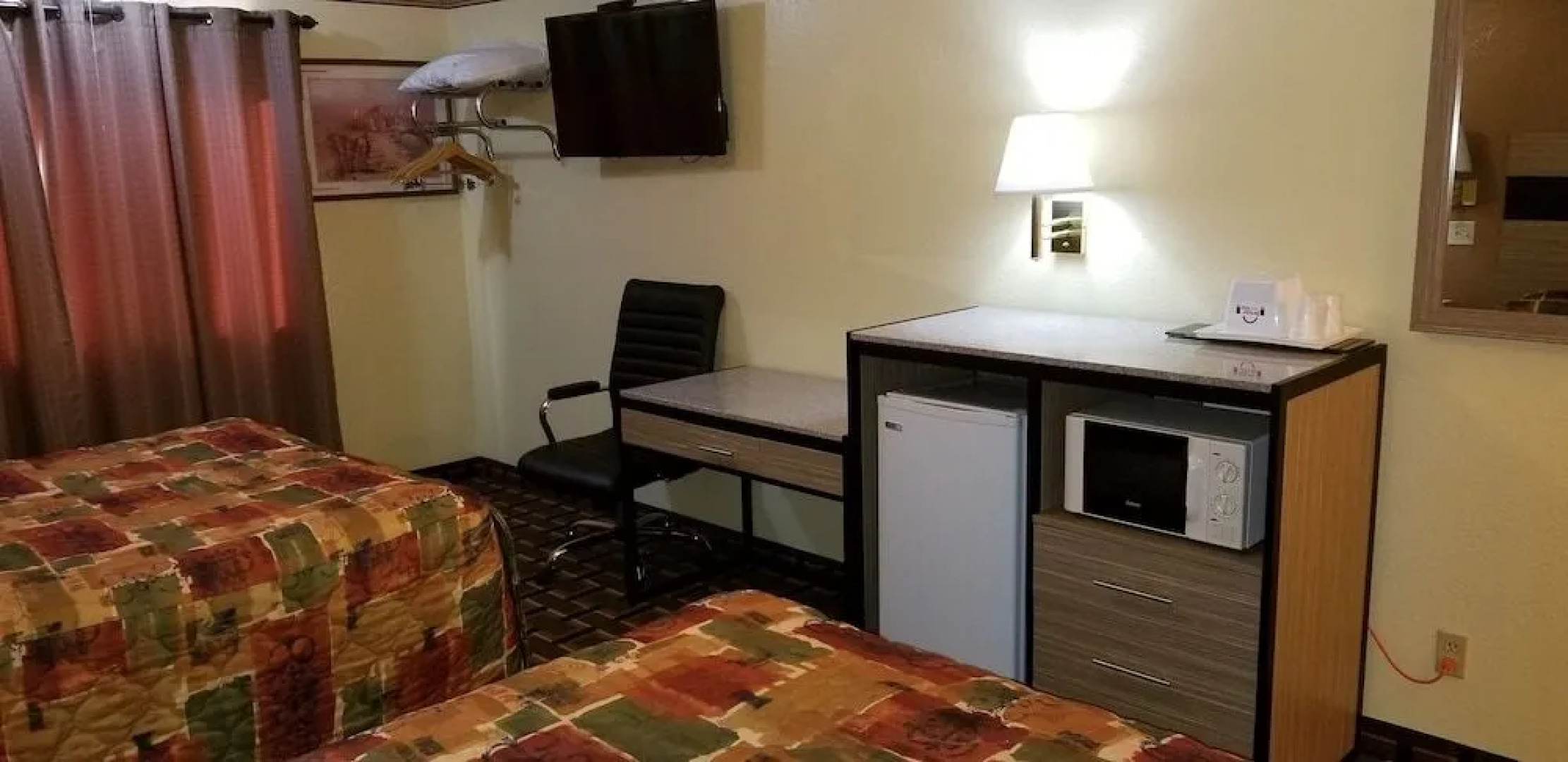 Deluxe Inn Capital O Nebraska City I 29