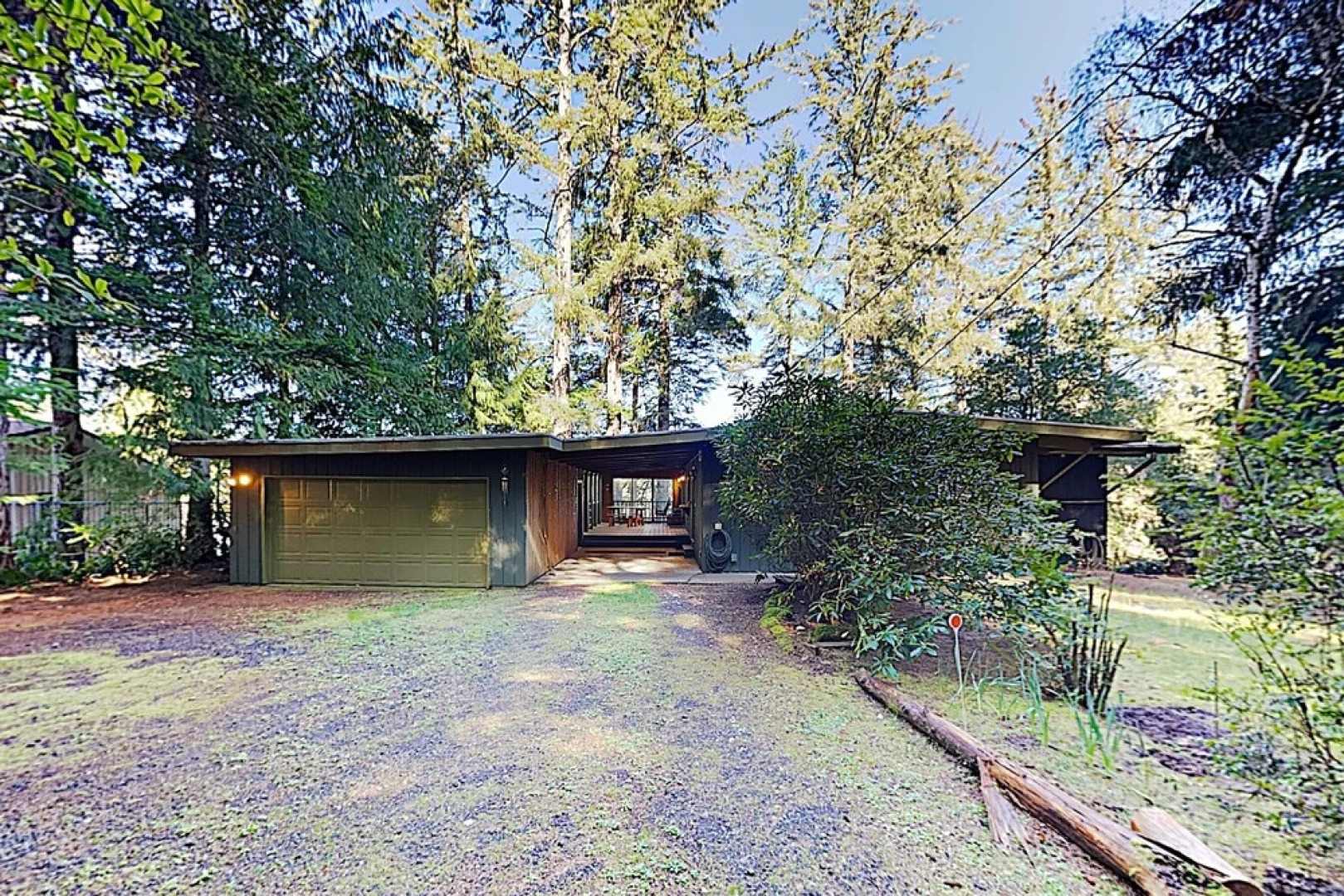 New Listing! Martys Lakehouse W/ Boat Dock 3 Bedroom Home