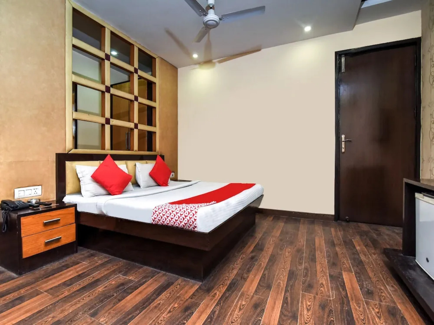 OYO 6467 Kochar Plaza