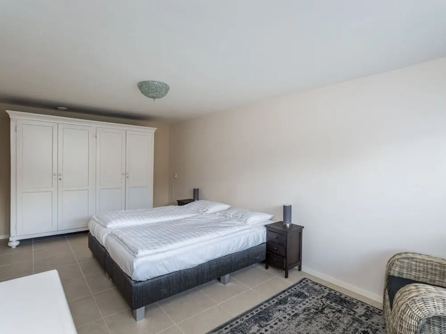 Luxurious 6-person Apartment in Grevelingenmeer Marina