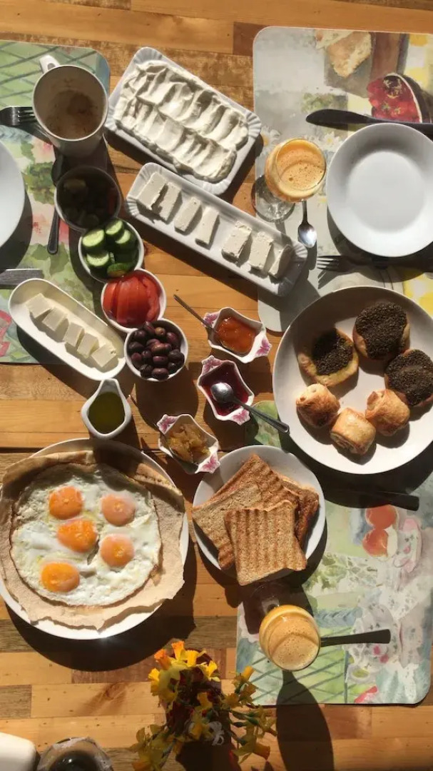 Beit El Kroum Boutique Hotel