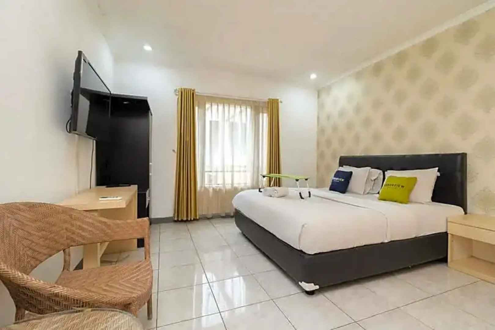 Hotel O Bogor Puncak Near Padang Golf Bukit Pelangi Formerly Gunung Geulis Village