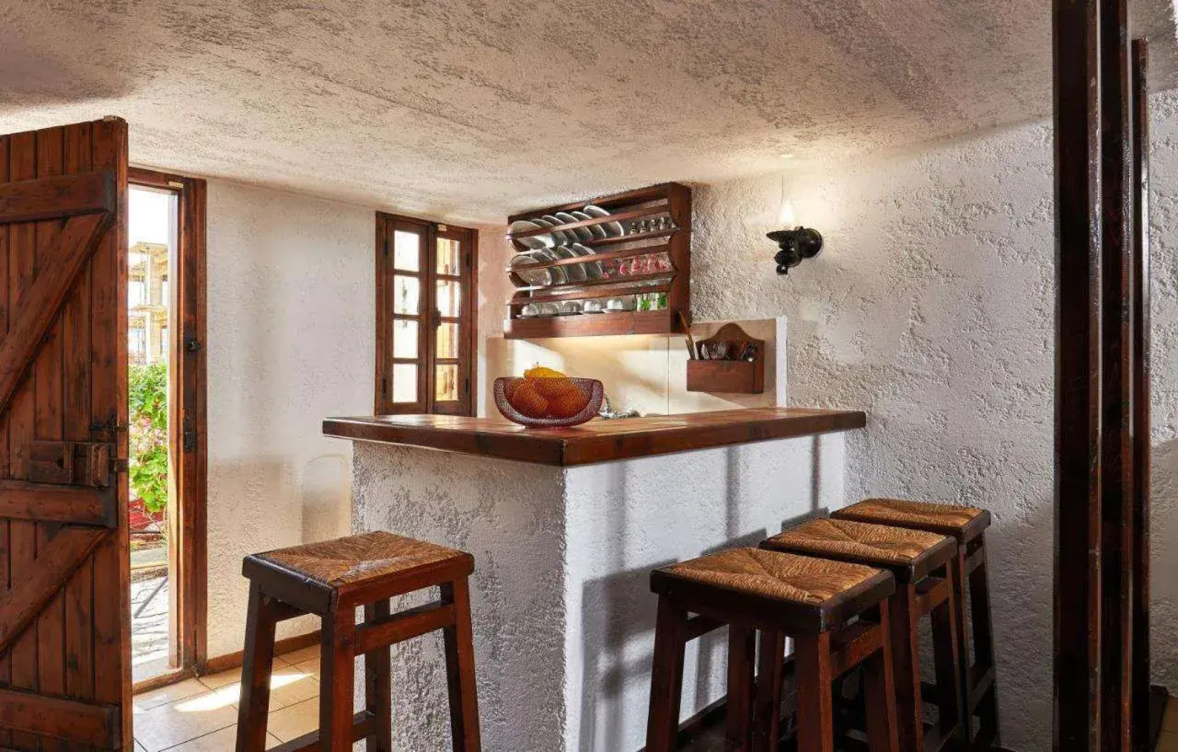 Mila Malia Studios Hotel