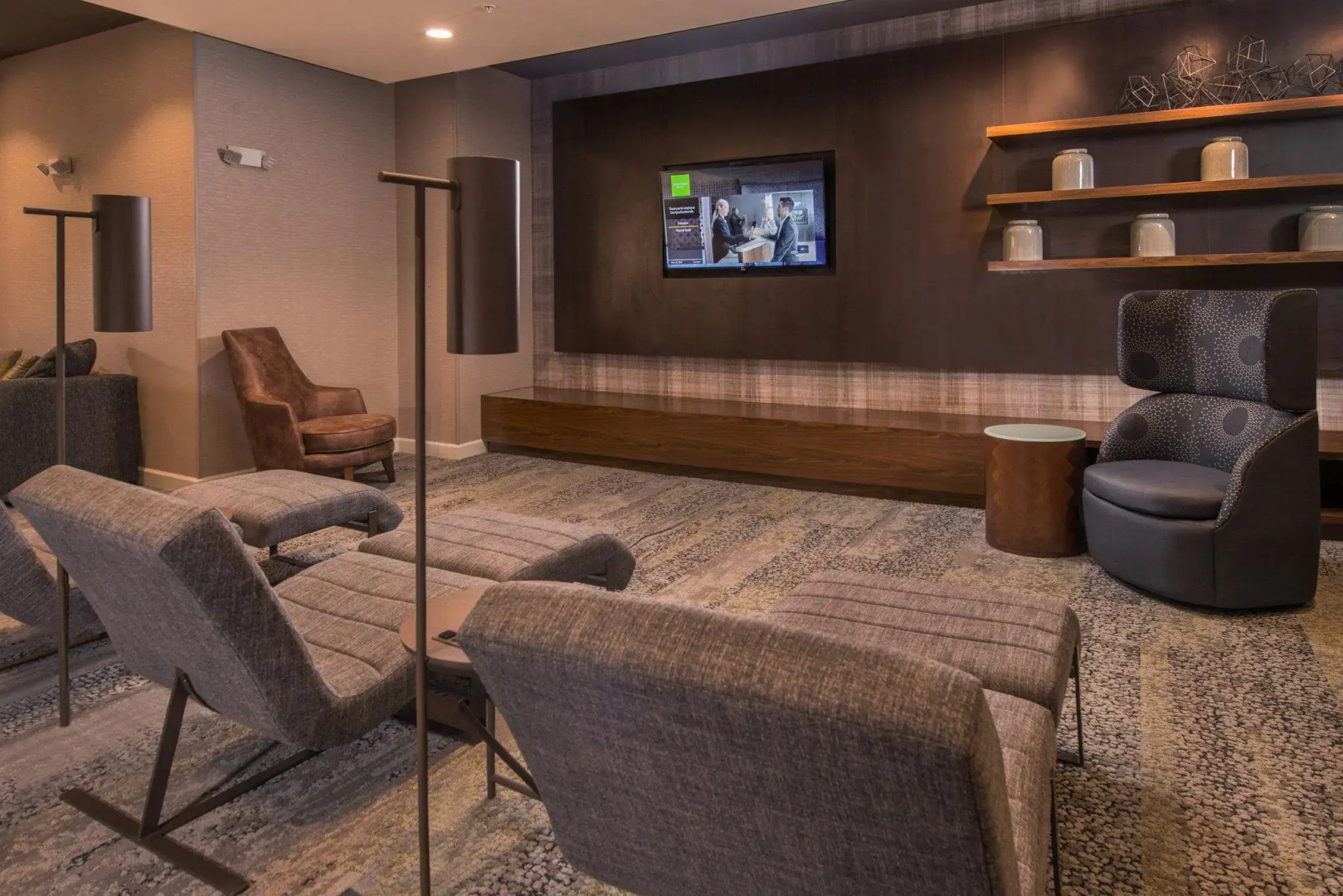 Courtyard Hershey Chocolate Avenue