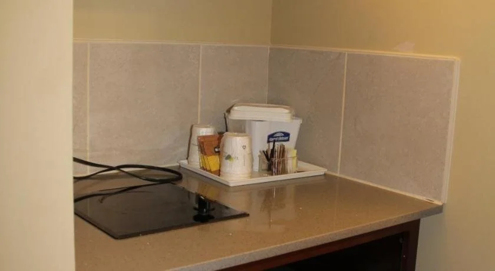 Broadway Lodge Hotel