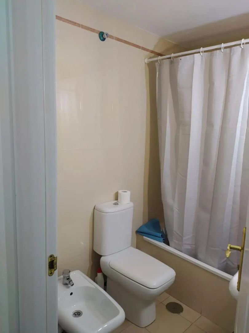 Precioso apartamento con garaje en Avenida Andalucía 77 playa Mezquitilla