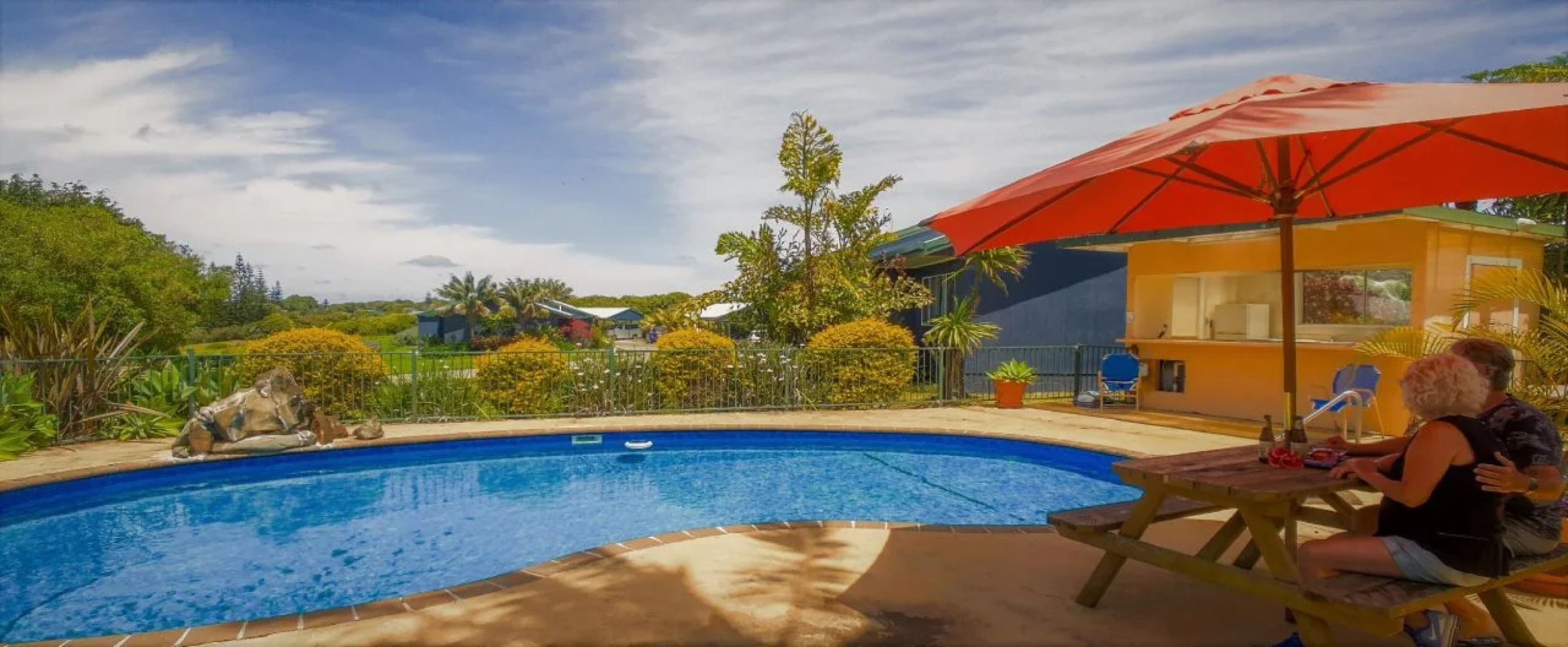 Burnt Pine Boutique Apartments