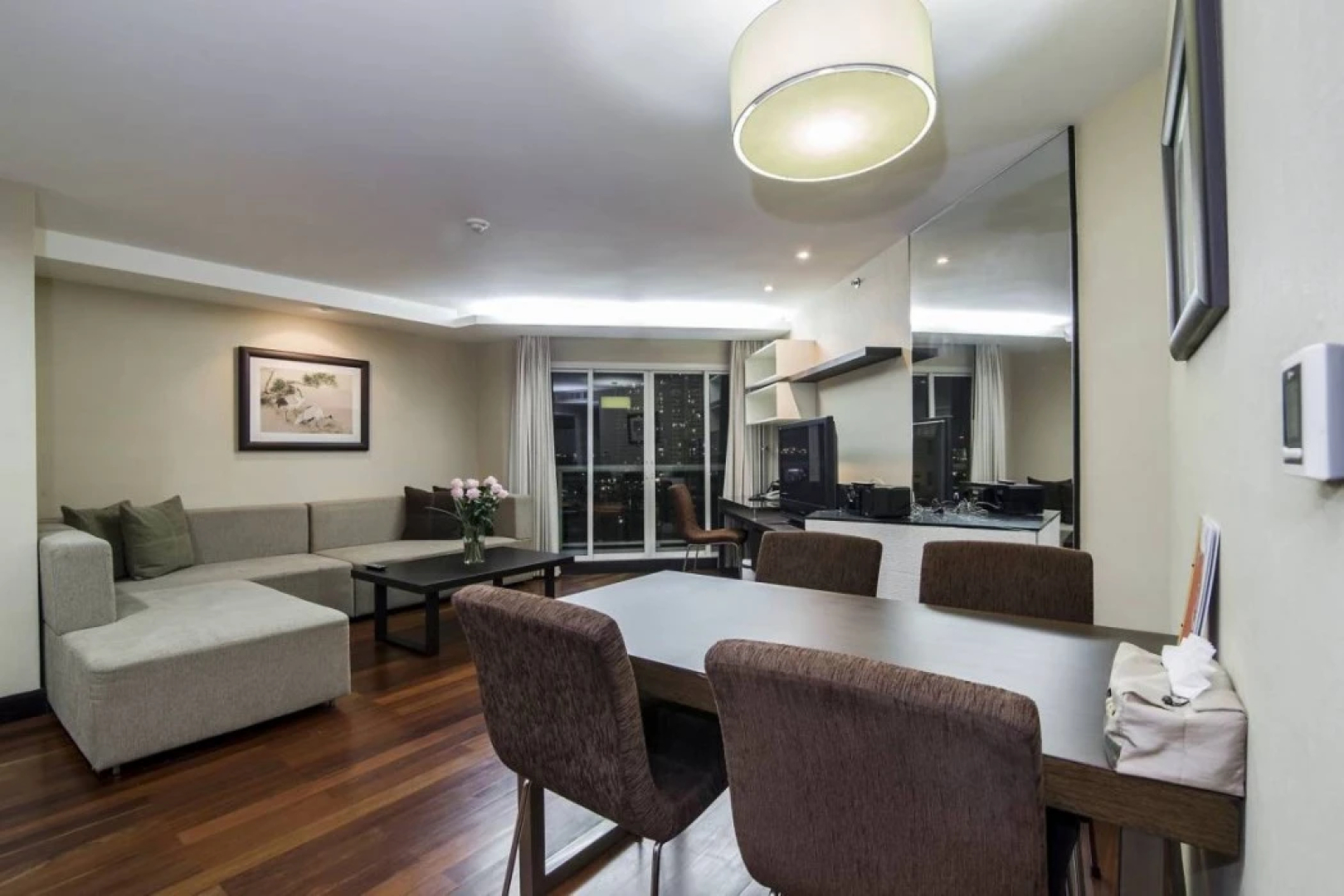 The Narathiwas Hotel & Residence Bangkok
