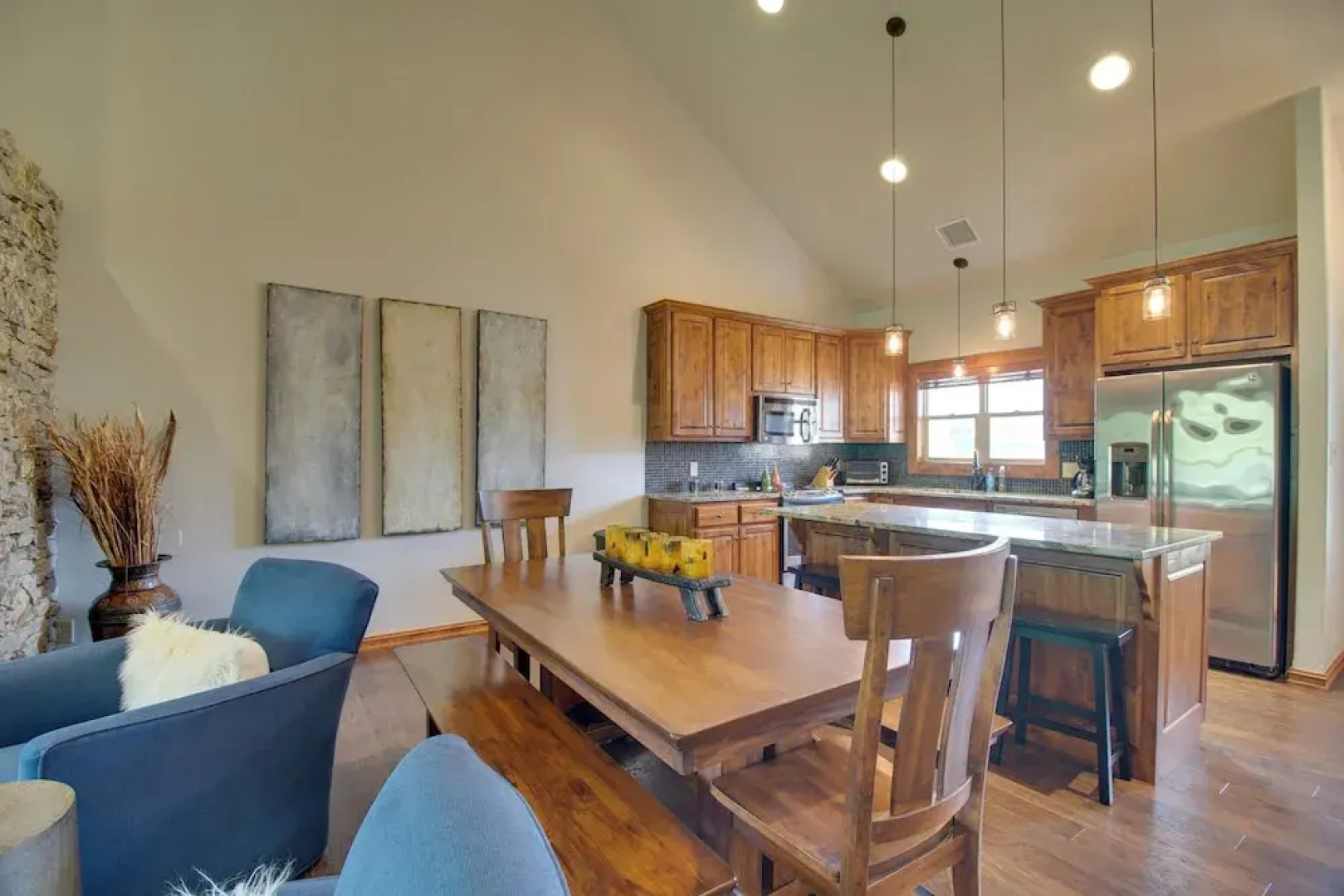 Pool Access, Deck & Boat Slip: Monkey Island Oasis