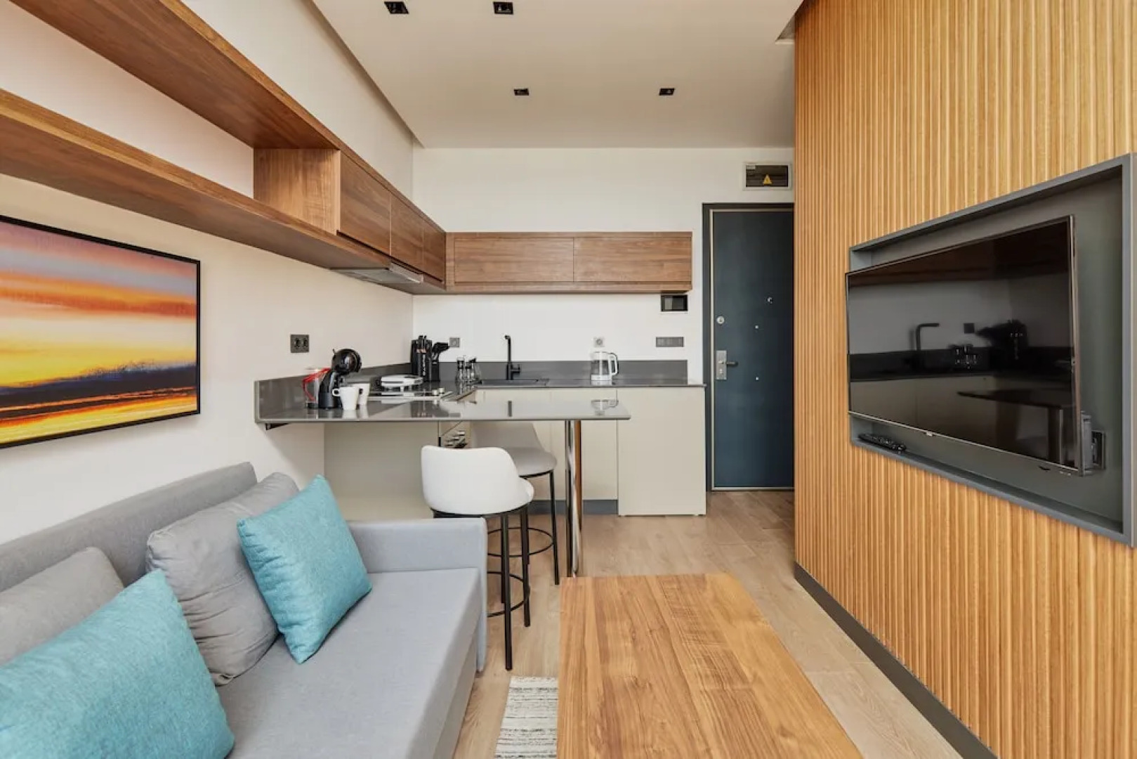 Bayview Hills Luxury Residences