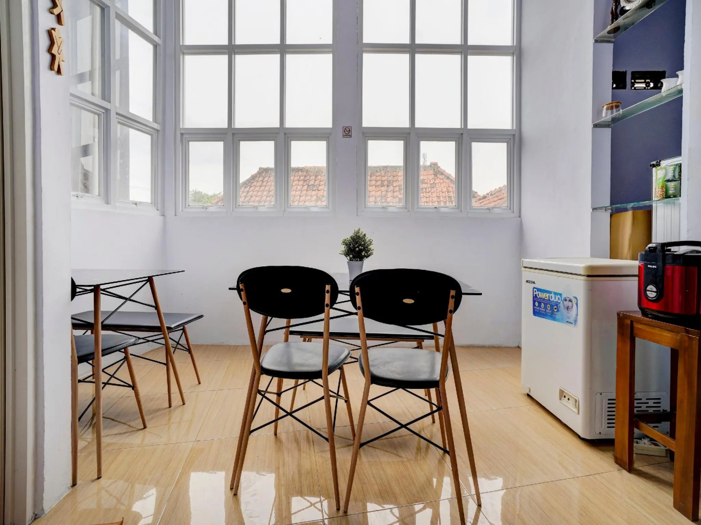 OYO 90237 Ar 20 Guest House Syariah