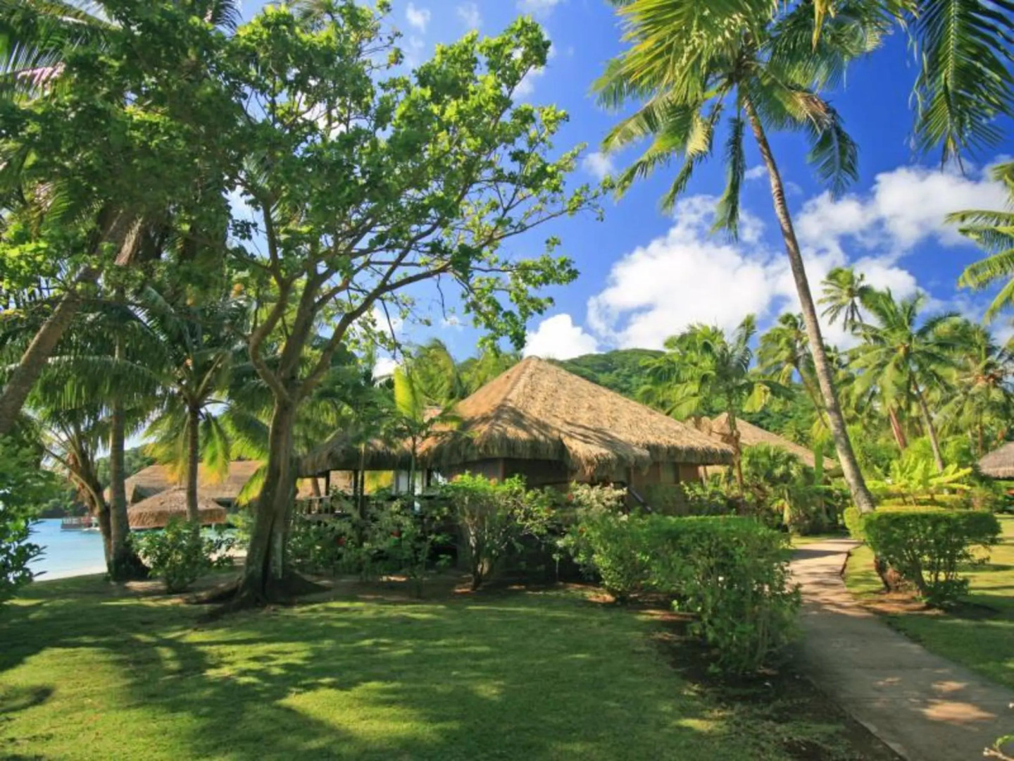 Royal Huahine Resort