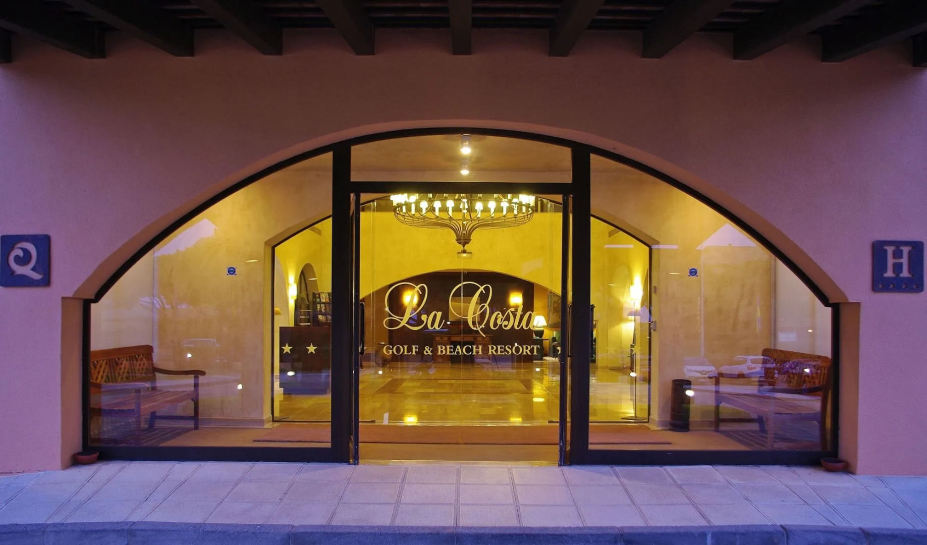 La Costa Golf & Beach Resort