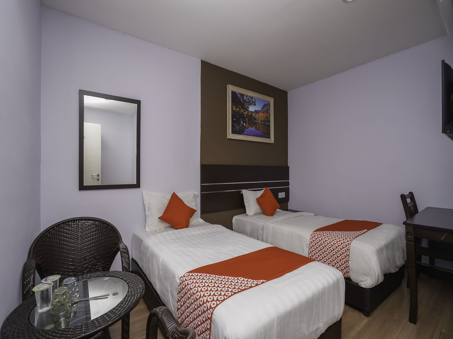 OYO 1043 Get Inn Hotel Sendayan