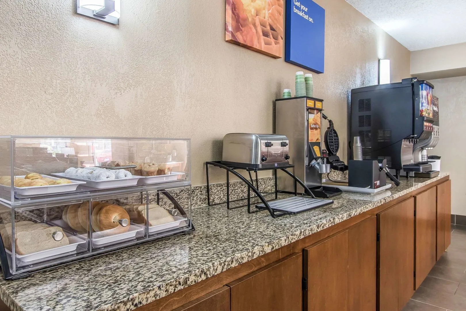 Spark By Hilton Jackson Ridgeland