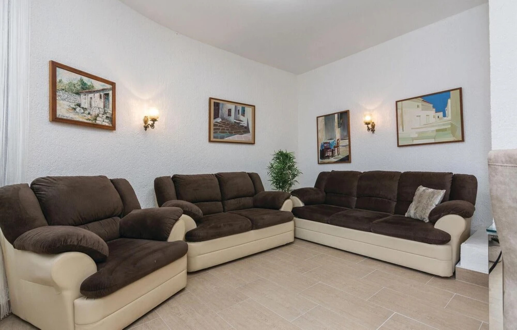 Amazing Home in Kozino With Wifi and 5 Bedrooms