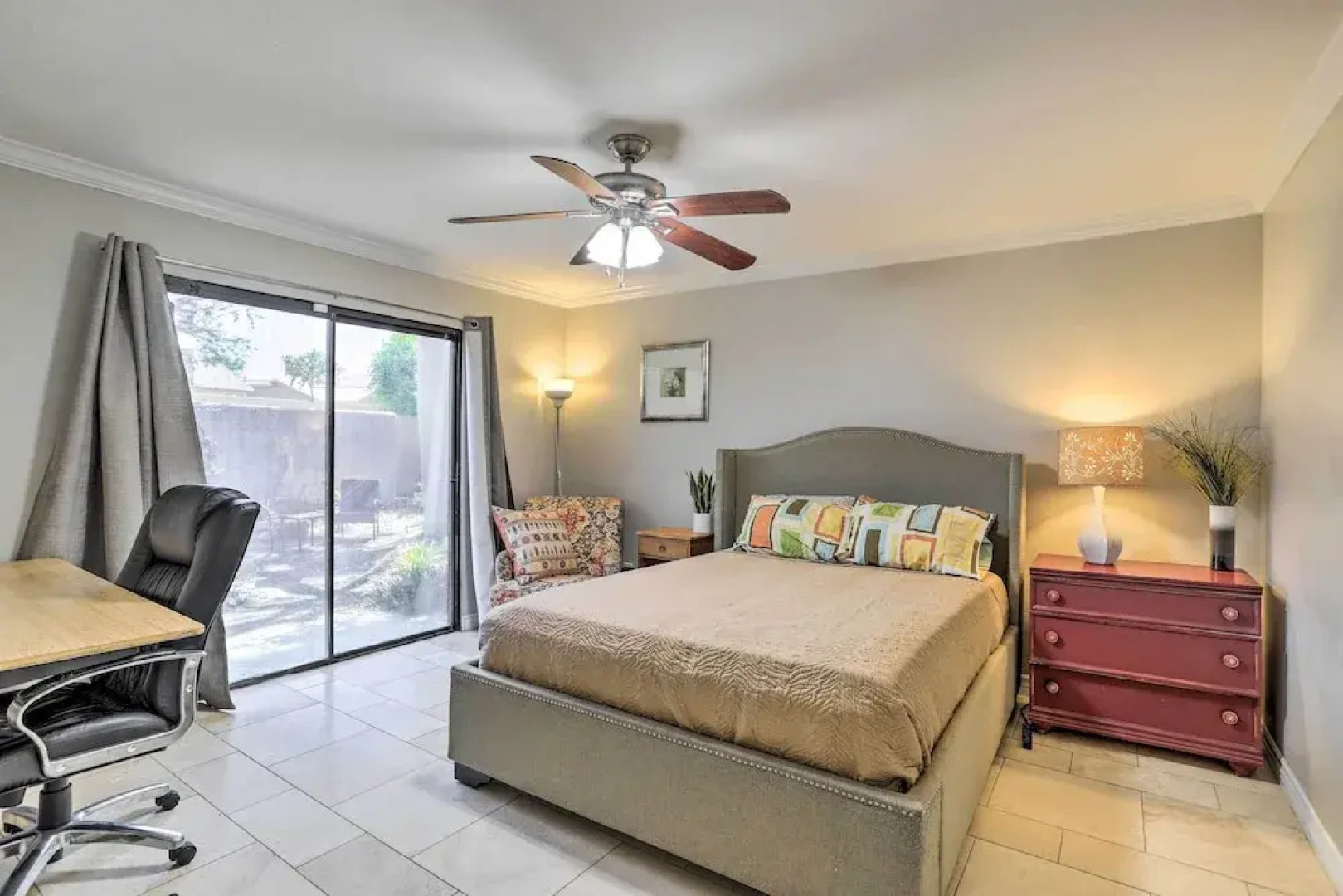 Pool, Grill & Game Room: Bermuda Dunes Oasis