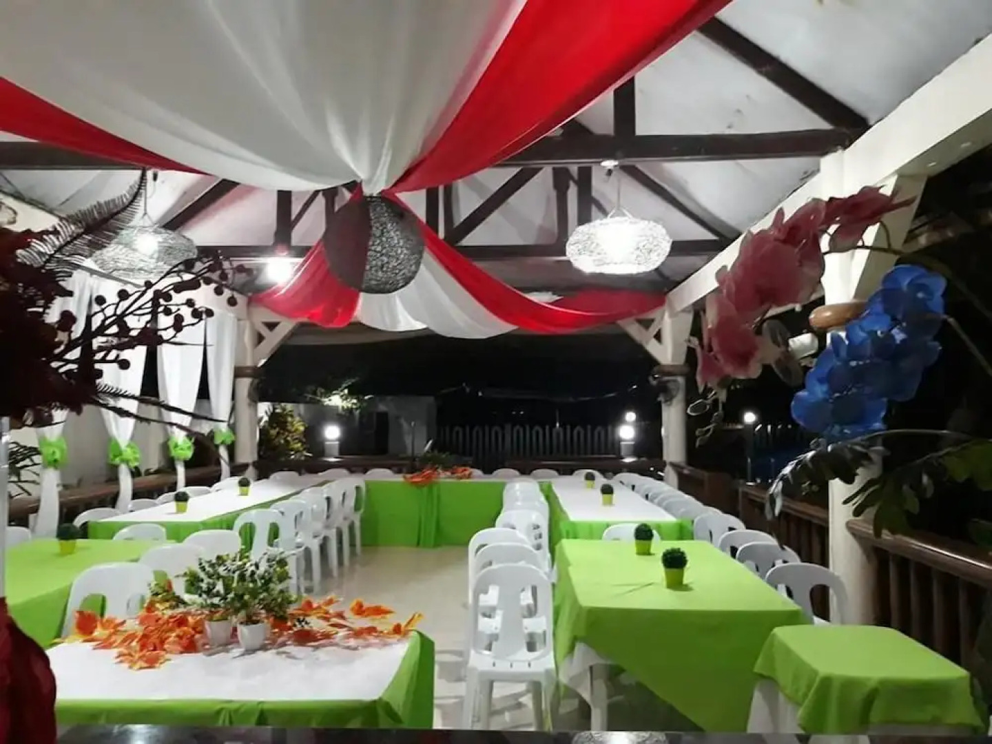 AGM Beachfront Resort & Resto