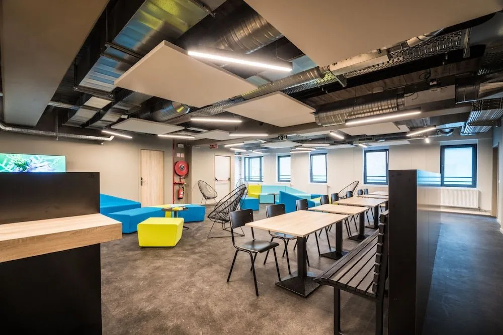 Auberge Jeunesse Charleroi Youth Hostel