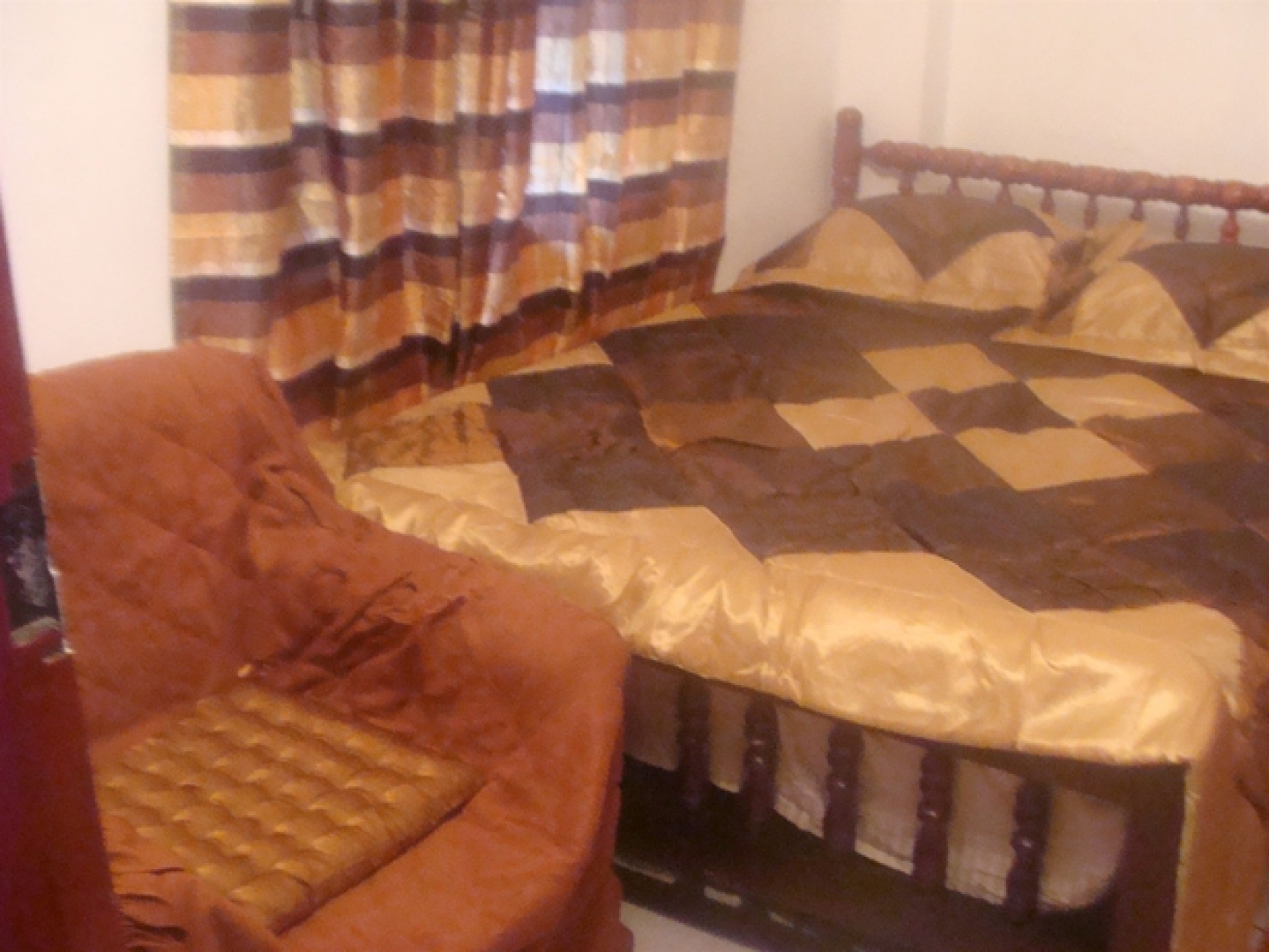 Noon's Accommodation