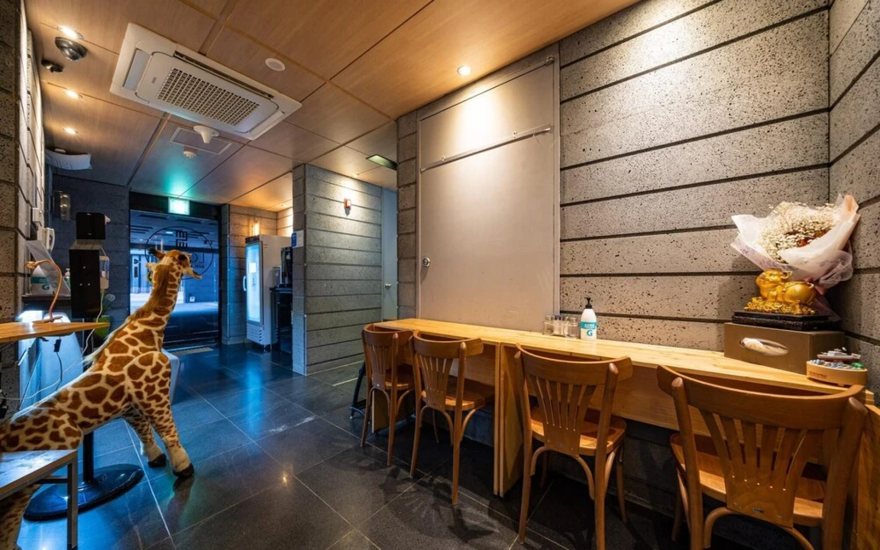 Changwon Jinhae Lewis Hotel