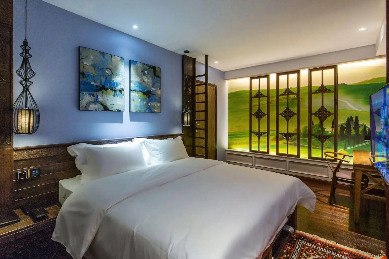 Shangri-la Bird of Paradise Inn
