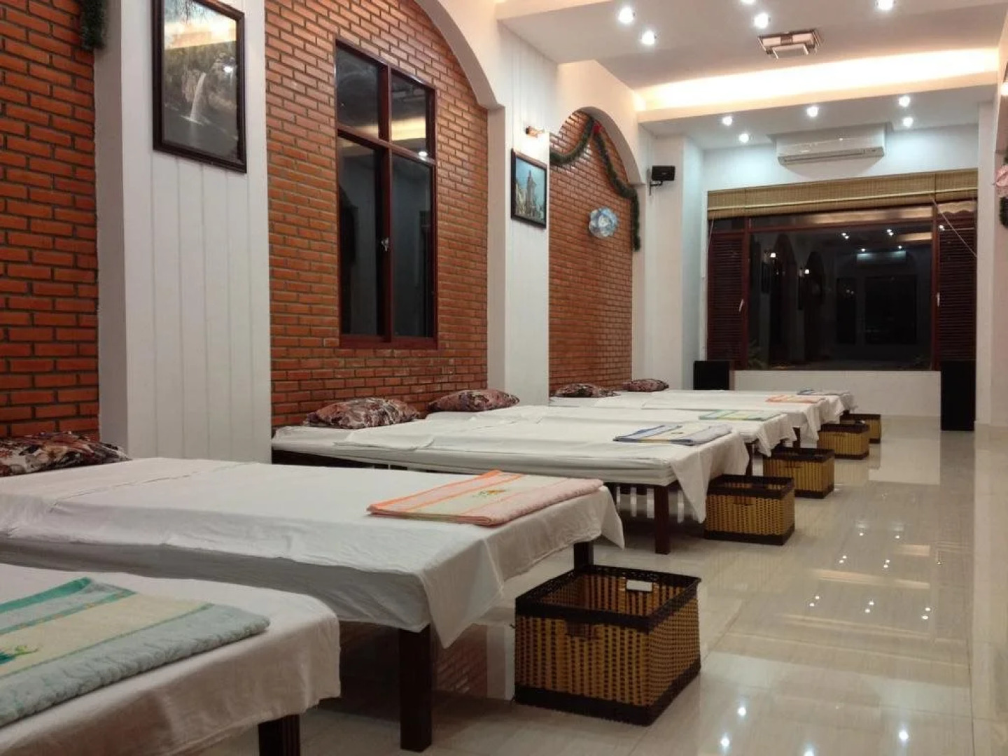 Lu Khach Quan Guesthouse